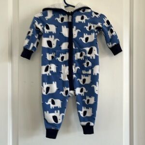 Carter’s hooded flannel onesie size 6m